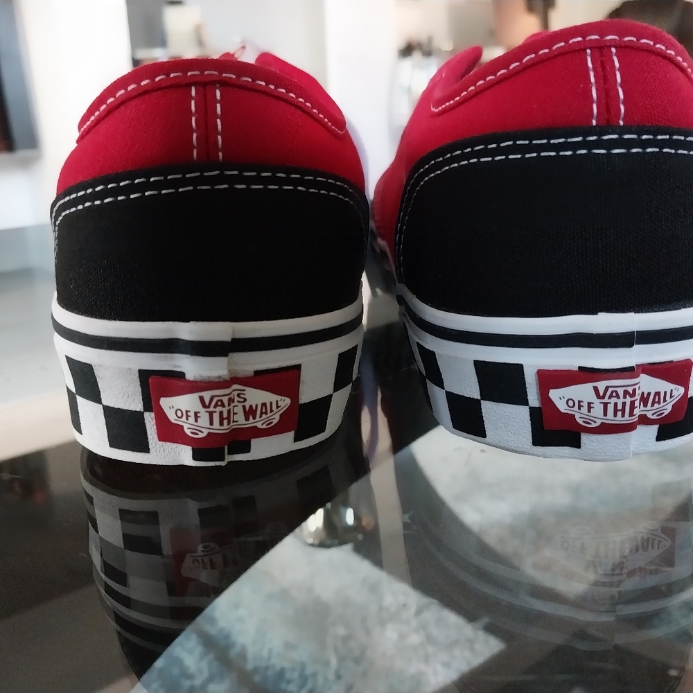 Mens Red Blk Checkered Vans Sz 8 Men NWT - Picture 8 of 10